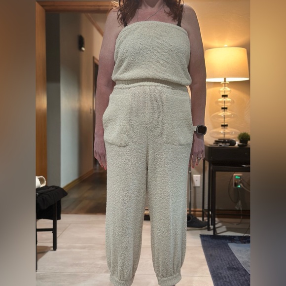 NWT Free People Beach Cream Sleeveless Jumpsuit - Picture 2 of 3